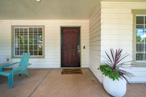 Exterior - 1925 Jeanae Ct, Redding, CA 96002 photo 4 of 14