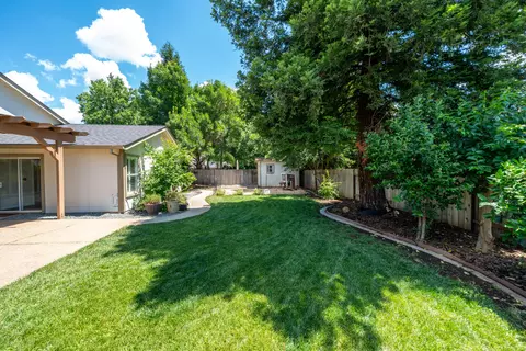 Exterior - 1925 Jeanae Ct, Redding, CA 96002 photo 8 of 14