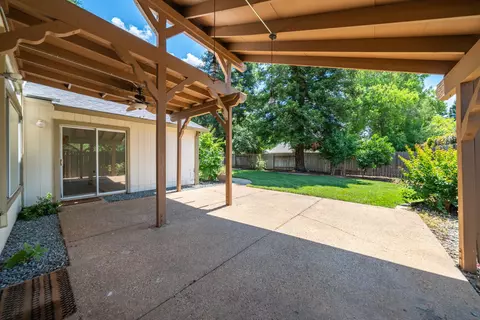 Exterior - 1925 Jeanae Ct, Redding, CA 96002 photo 6 of 14