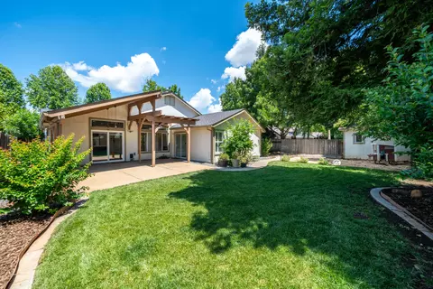 Exterior - 1925 Jeanae Ct, Redding, CA 96002 photo 5 of 14