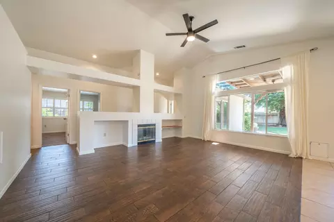 Living - 1925 Jeanae Ct, Redding, CA 96002 photo 3 of 6