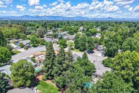 View/Area - 1925 Jeanae Ct, Redding, CA 96002 photo 4 of 6