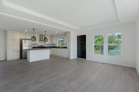 Living - 11258 Iron Mountain Rd, Redding, CA 96001 photo 1 of 4