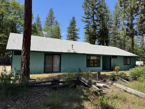 21625 S Cottonwood St, Burney, CA 96013