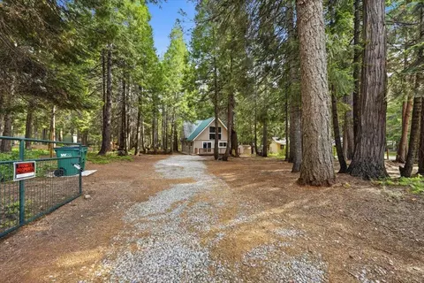 Exterior - 33829 Constellation Dr, Shingletown, CA 96088 photo 7 of 13