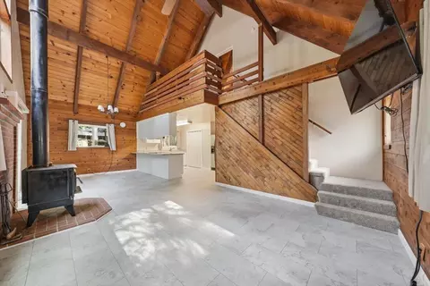Living - 33829 Constellation Dr, Shingletown, CA 96088 photo 2 of 4