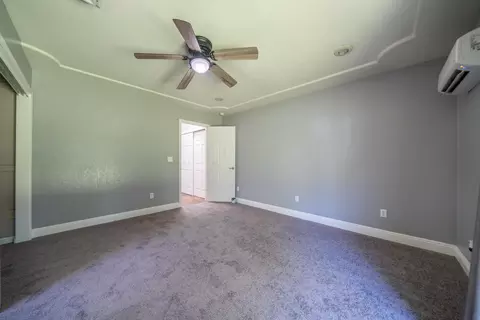 Bedroom - 2470 Sacramento Dr, Redding, CA 96001 photo 6 of 7