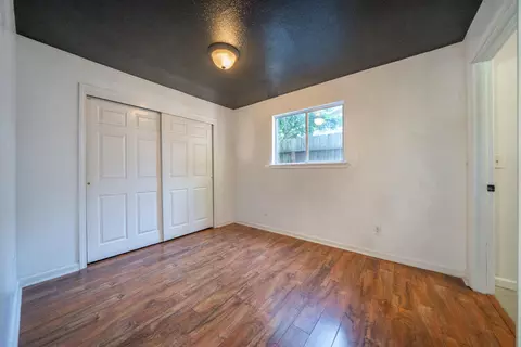 Bedroom - 2470 Sacramento Dr, Redding, CA 96001 photo 1 of 7