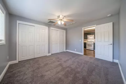Bedroom - 2470 Sacramento Dr, Redding, CA 96001 photo 4 of 7