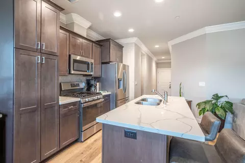 Kitchen - 2889 Ukonom Dr, Redding, CA 96002 photo 1 of 3