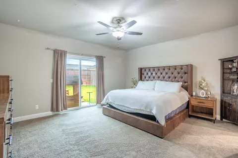Bedroom - 2889 Ukonom Dr, Redding, CA 96002 photo 1 of 3