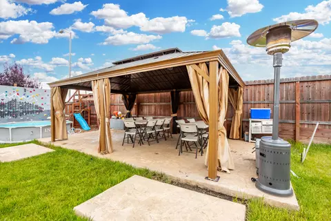 Other - 2889 Ukonom Dr, Redding, CA 96002 photo 7 of 8