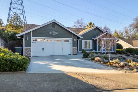 4746 Tralee Ln, Redding, CA 96001