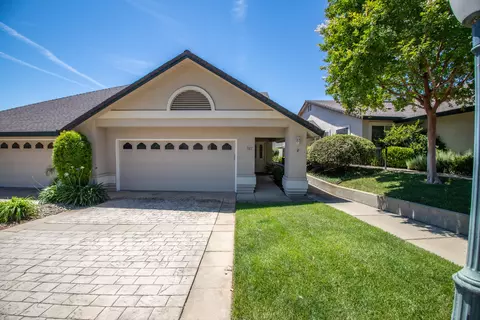 Exterior - 767 Doral Trl, Redding, CA 96003 photo 7 of 7