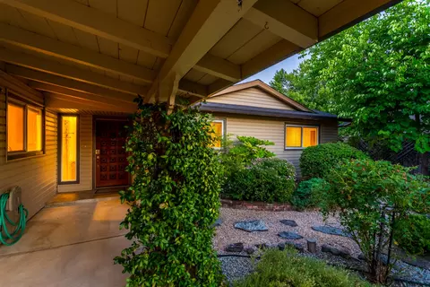 Exterior - 4125 Oro St, Redding, CA 96001 photo 2 of 14