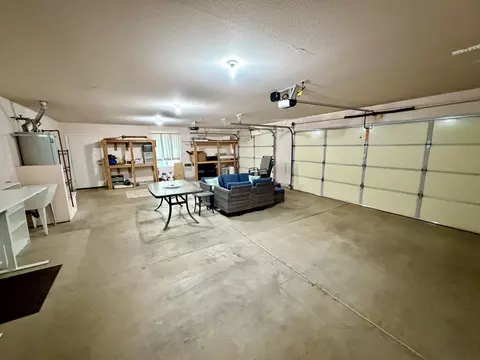 Other - 2704 Western Oak Dr, Redding, CA 96002 photo 9 of 10
