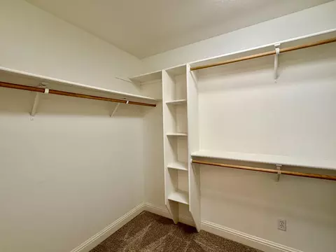 Other - 2704 Western Oak Dr, Redding, CA 96002 photo 5 of 10