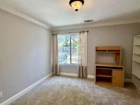 Bedroom - 2704 Western Oak Dr, Redding, CA 96002 photo 7 of 7