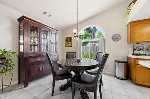 Dining - 6834 Irving Rd, Redding, CA 96001 photo 1 of 1