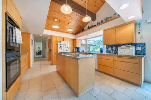 Kitchen - 8846 Goldstone Ln, Redding, CA 96001 photo 1 of 5