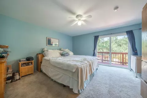 Bedroom - 8846 Goldstone Ln, Redding, CA 96001 photo 1 of 5