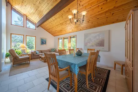 Dining - 8846 Goldstone Ln, Redding, CA 96001 photo 1 of 2