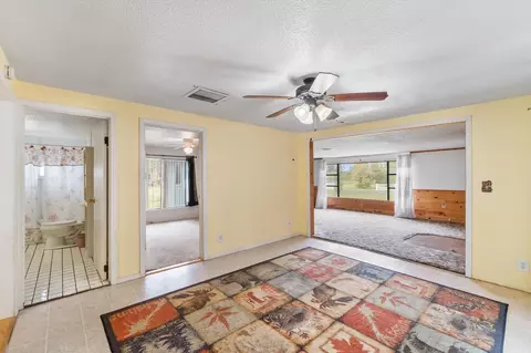 Living - 21941 Reading Dr, Anderson, CA 96007 photo 4 of 4