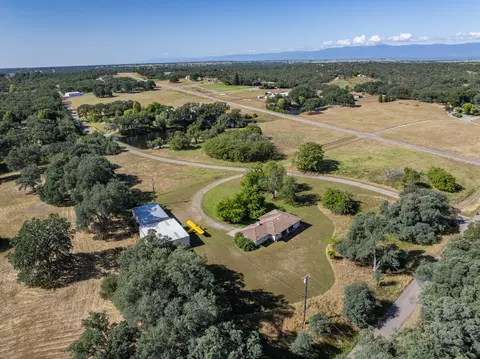 View/Area - 13220 Aztec Ln, Red Bluff, CA 96080 photo 5 of 10