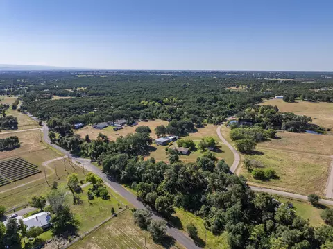 View/Area - 13220 Aztec Ln, Red Bluff, CA 96080 photo 8 of 10