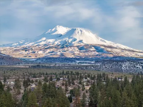 View/Area - 17325 Nicklaus Ct, Weed, CA 96094 photo 1 of 1