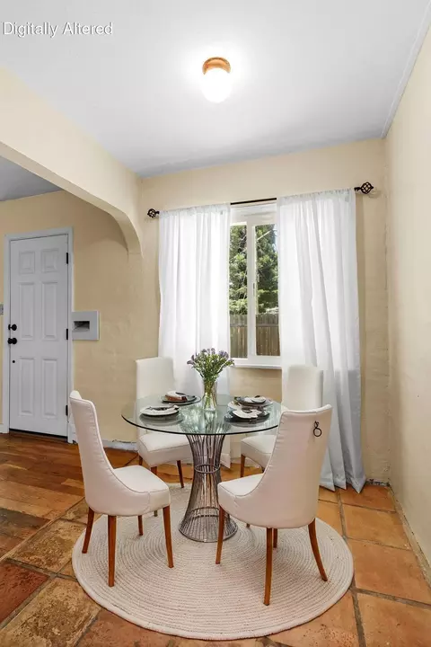 Dining - 700 Severtson Dr, Redding, CA 96001 photo 1 of 2