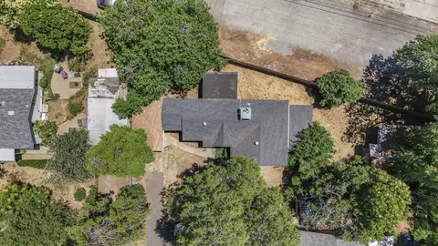 View/Area - 700 Severtson Dr, Redding, CA 96001 photo 1 of 1