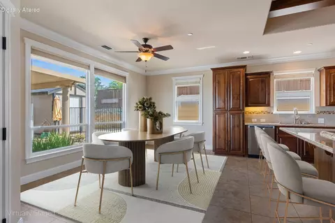 Dining - 372 Stinson Loop, Redding, CA 96003 photo 1 of 1