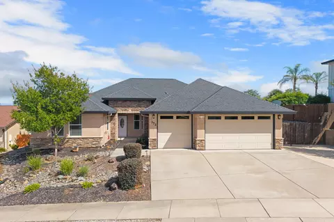 Exterior - 372 Stinson Loop, Redding, CA 96003 photo 21 of 22