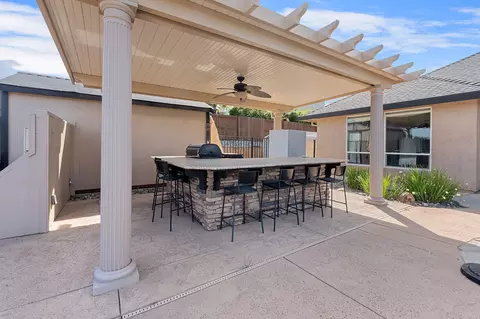 Exterior - 372 Stinson Loop, Redding, CA 96003 photo 2 of 22