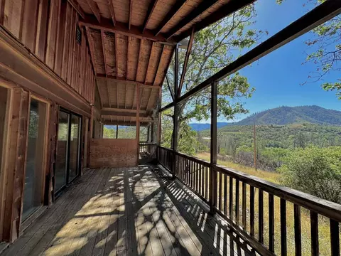 880 S Meadow Ln, Hayfork, CA 96041 photo 3