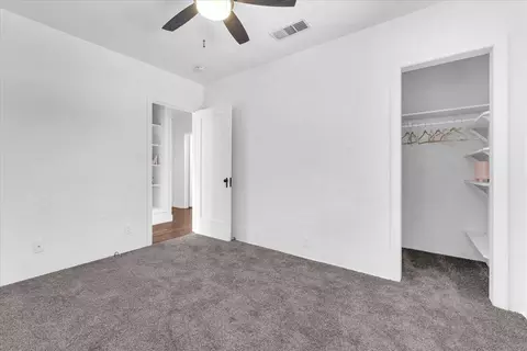 Bedroom - 2424 Shasta St, Redding, CA 96001 photo 5 of 7