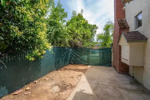Exterior - 2424 Shasta St, Redding, CA 96001 photo 12 of 17