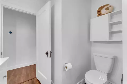 Bath - 2424 Shasta St, Redding, CA 96001 photo 1 of 2