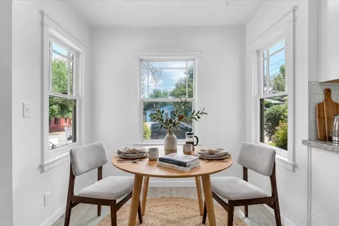 Dining - 2424 Shasta St, Redding, CA 96001 photo 2 of 2