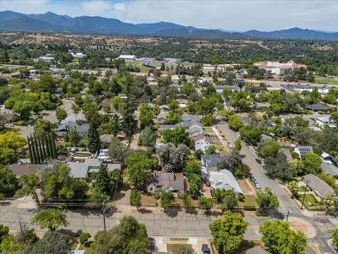 View/Area - 2424 Shasta St, Redding, CA 96001 photo 2 of 8