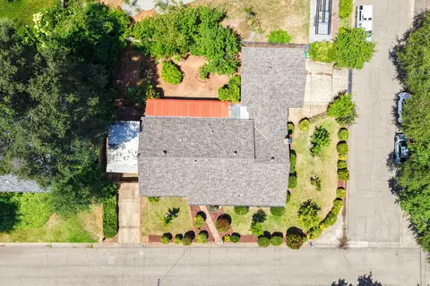 View/Area - 3914 Alma Ave, Redding, CA 96002 photo 5 of 5