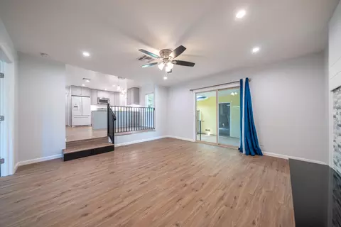 Living - 3914 Alma Ave, Redding, CA 96002 photo 7 of 7