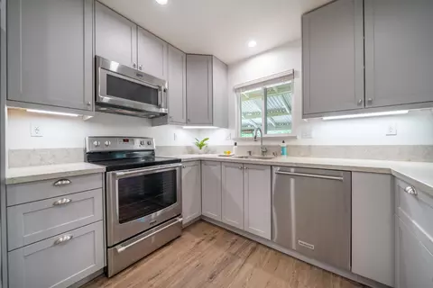 Kitchen - 3914 Alma Ave, Redding, CA 96002 photo 2 of 4