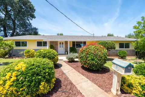 3914 Alma Ave, Redding, CA 96002