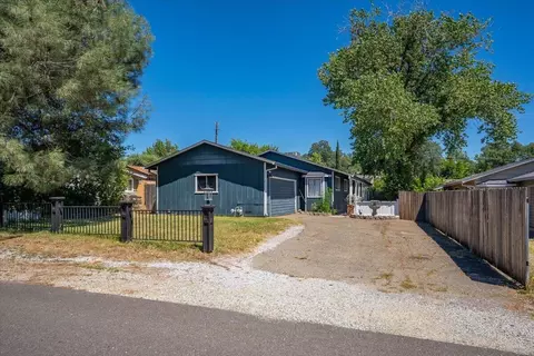 2711 Marilyn Ave, Shasta Lake, CA 96019