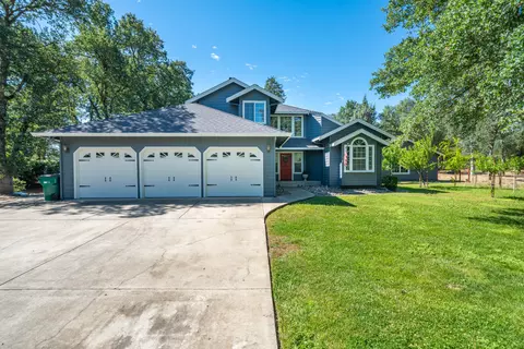 22107 Vine Ct, Palo Cedro, CA 96073