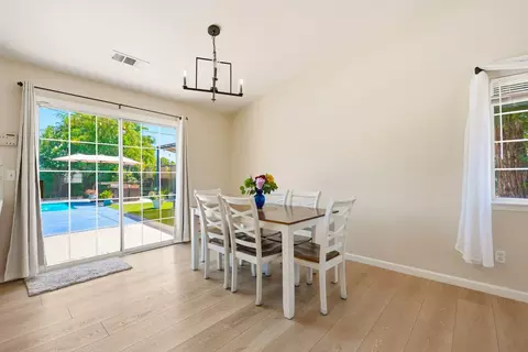 Dining - 1803 Stetson Way, Redding, CA 96003 photo 1 of 1