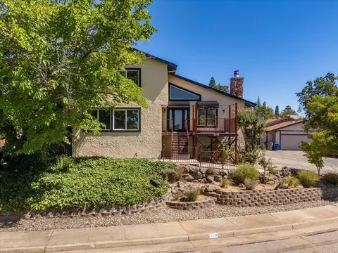 Exterior - 3416 Cessna Dr, Redding, CA 96001 photo 1 of 20