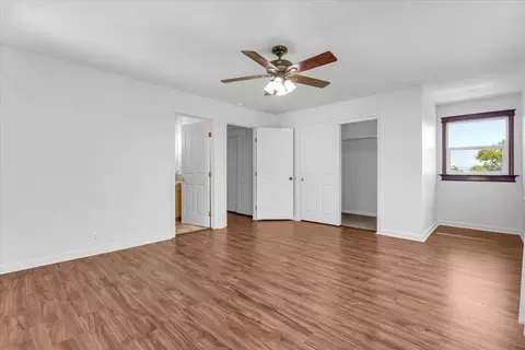 Bedroom - 3416 Cessna Dr, Redding, CA 96001 photo 3 of 7